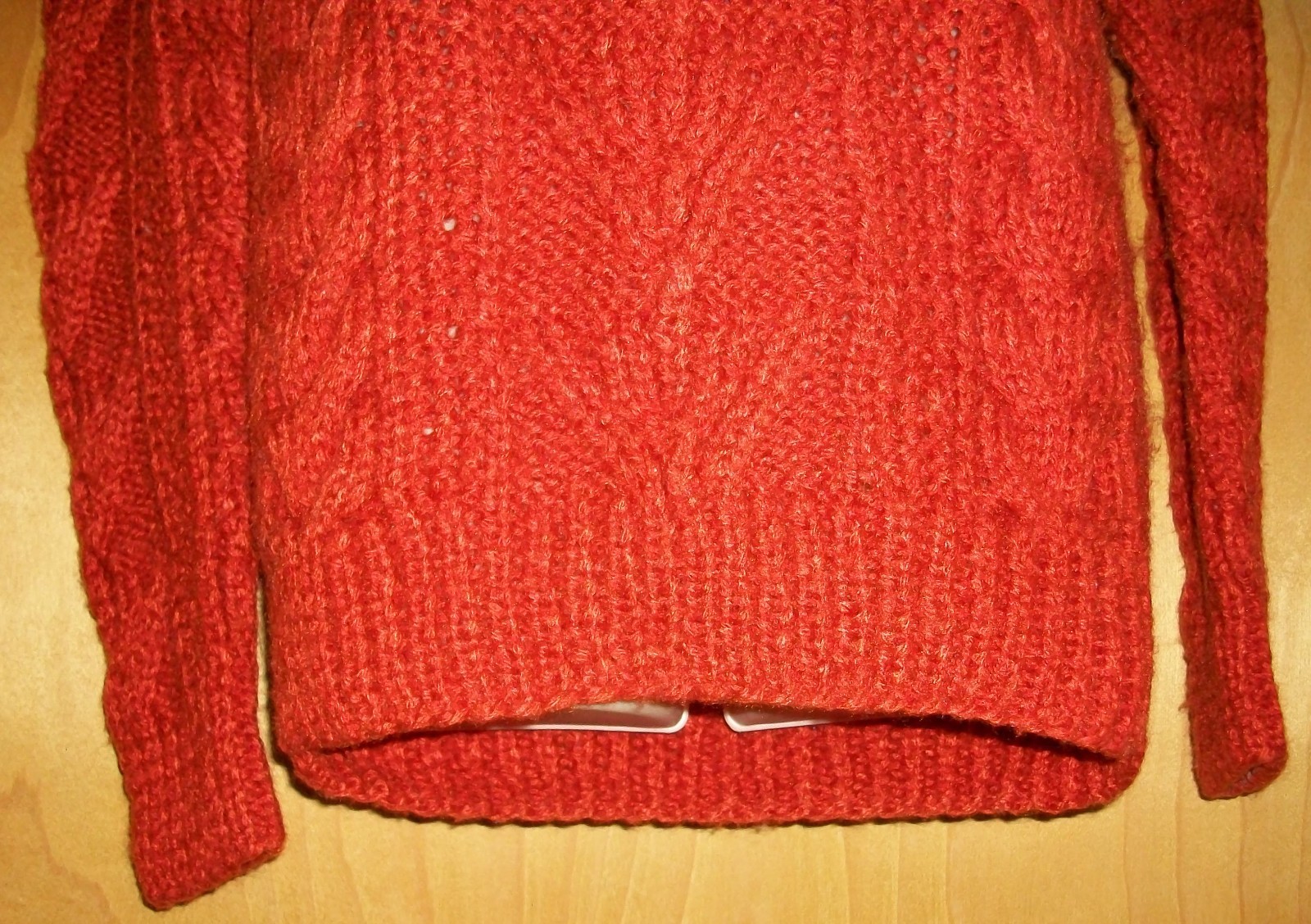 Vintage Hukapoo Paprika Orange Acrylic Cable Knit Pullover V-neck Sweater MEDIUM
