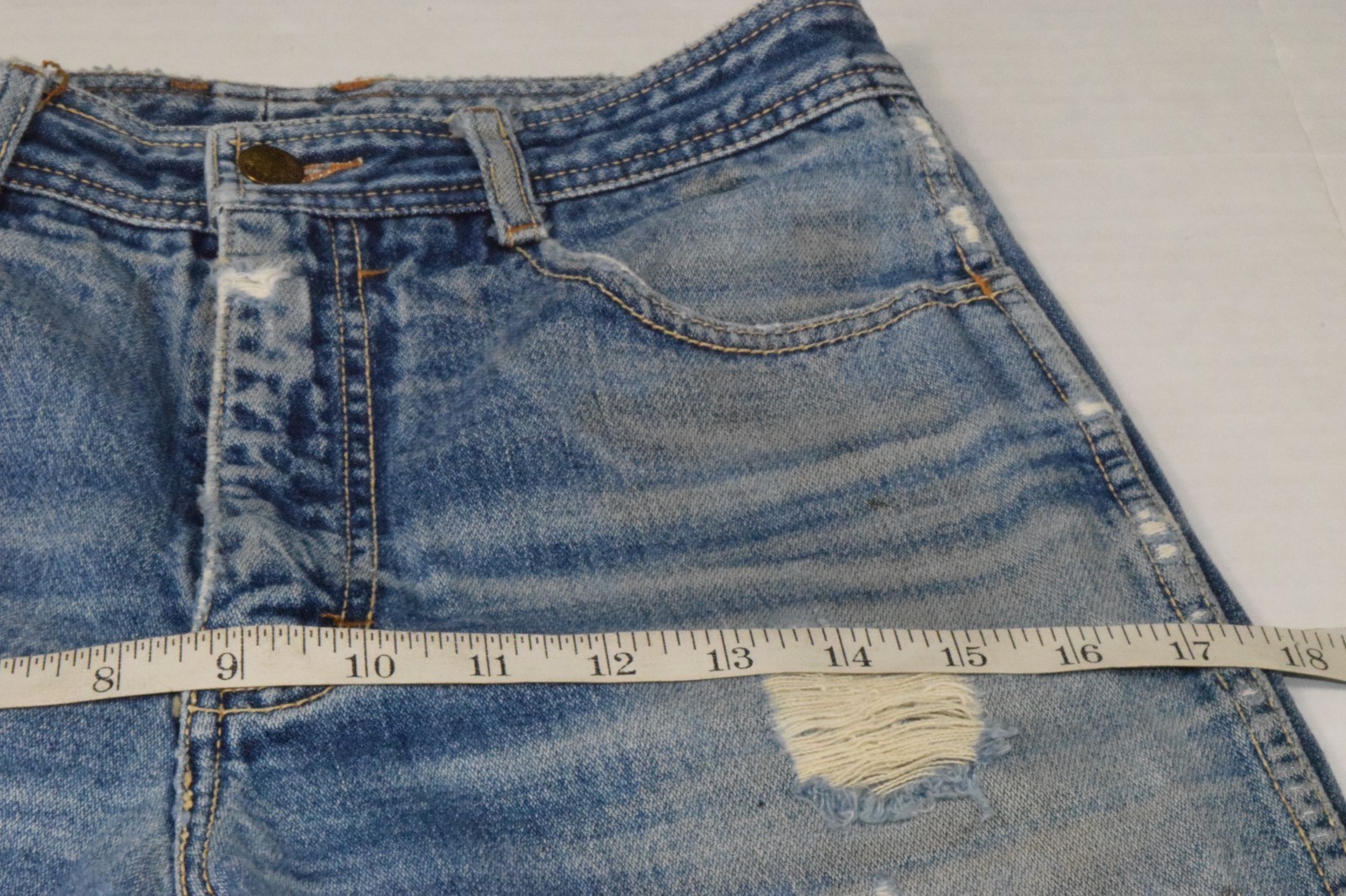 Vintage Jordache Horse Head Jeans 27 x 27 80s Genuine New Mexico Cowgirl Jeans