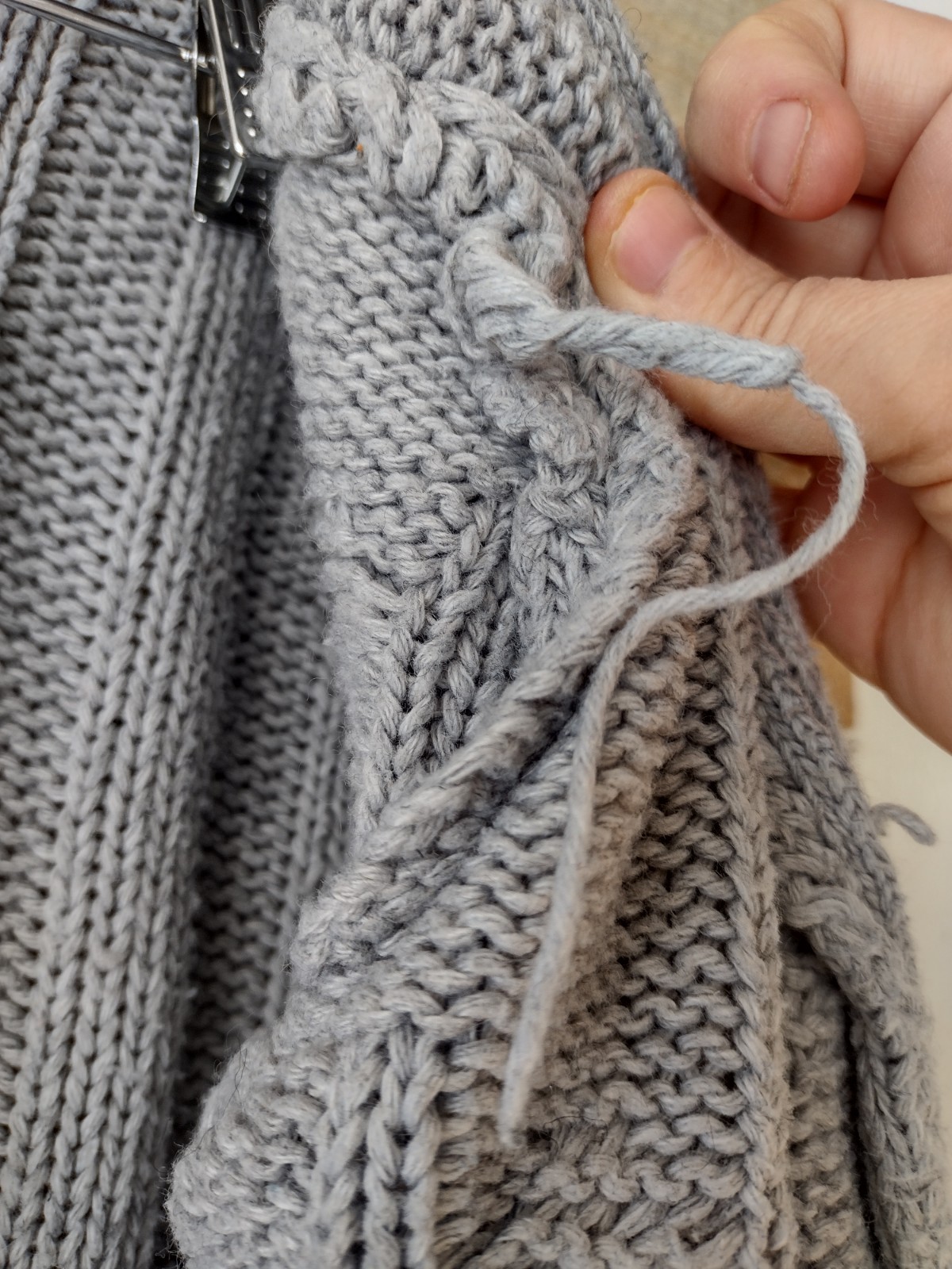 Hand Knit Gray Cable Knit Sweater Wool Blend Artisan Made Chunky Fisherman M/L
