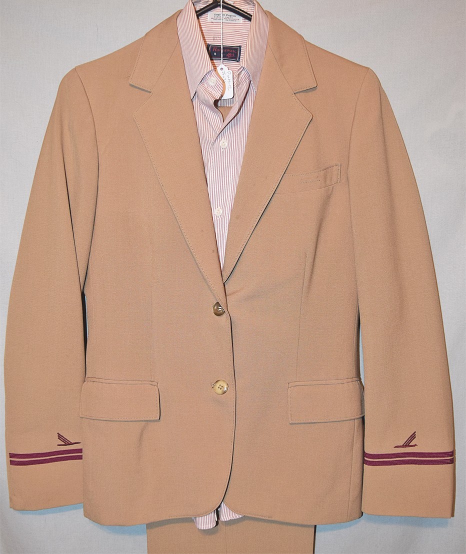 Vintage -PIEDMONT AIRLINES- Woman’s Stewardess/Flight Attendant Work Uniform