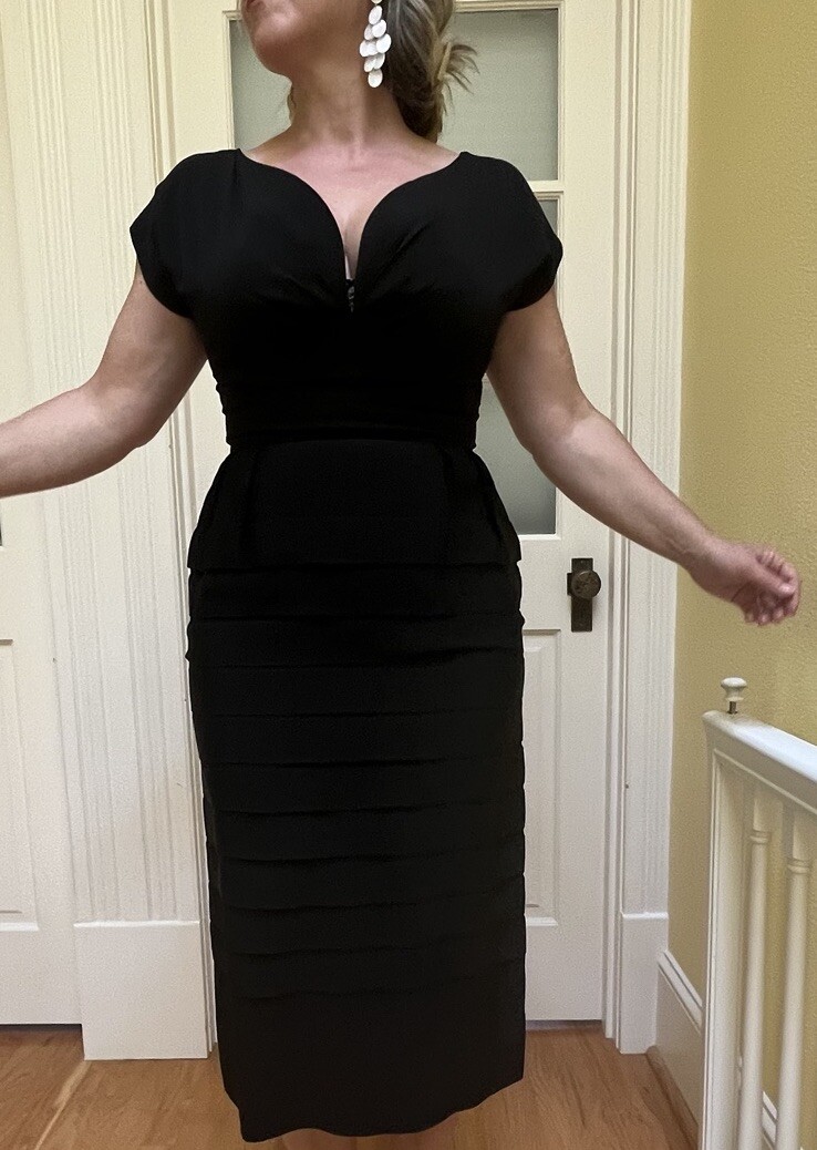 Vintage Stunning 1940’s 40’s Black Bombshell Dress Pinup S Fits 6 Large Chest