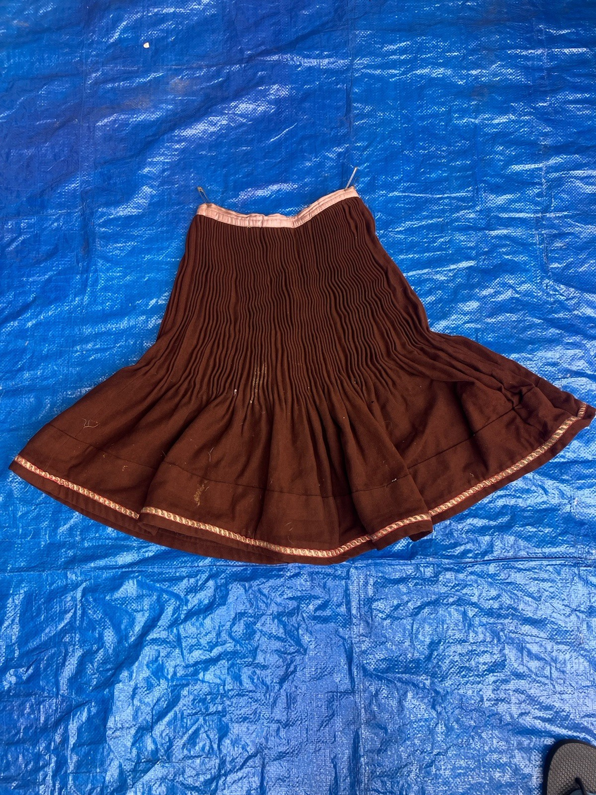 Vintage Western Costume Co Hollywood Skirt Waist 23”