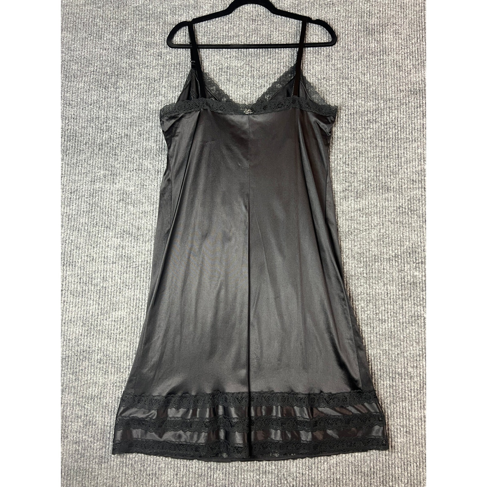 Movie Star Vintage Full Slip Dress Gothic Coquette Minimalist Black Nylon 40/L