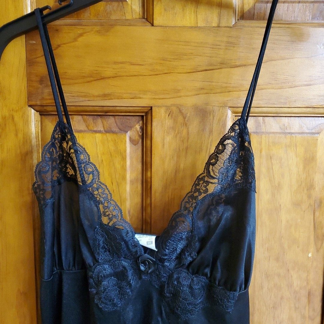 Fredericks of Hollywood Med Nightgown Womens Black Lace Vintage 80s Slip Dress