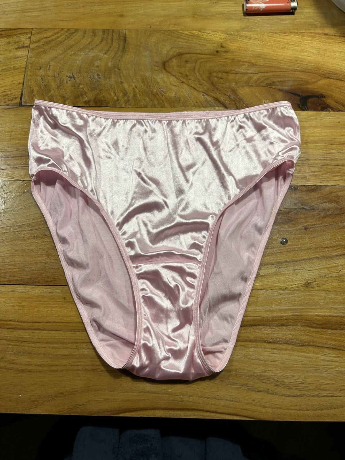NWOT Vintage CACIQUE Satin Stretch Hi-Cut Brief Panty Pink