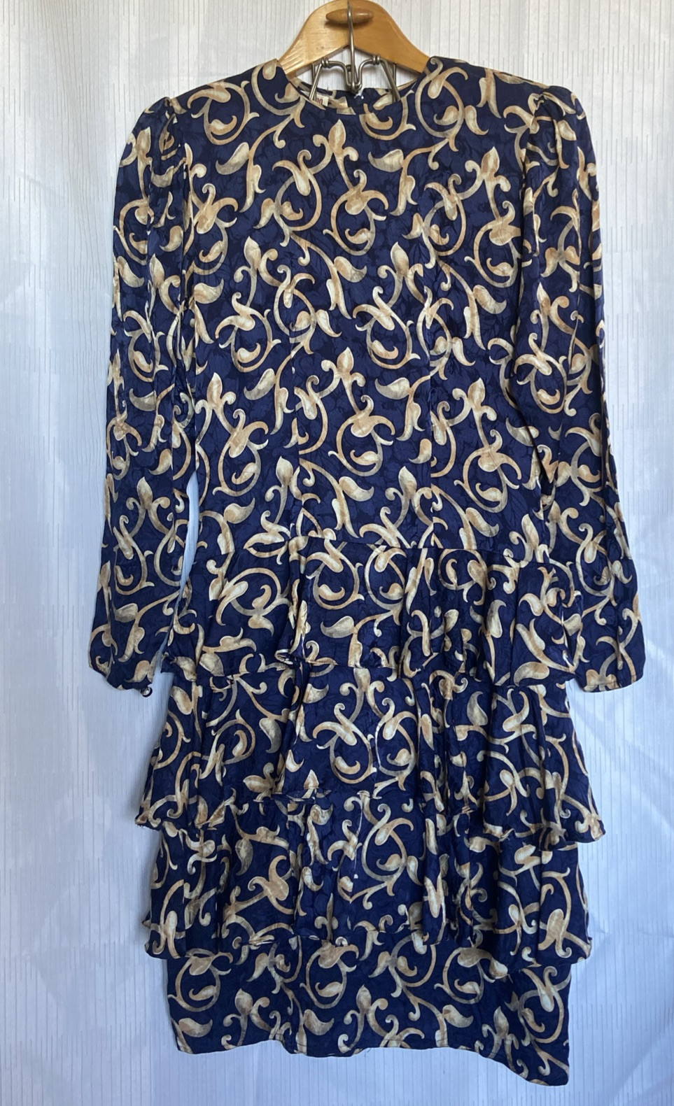 Vintage Maggy London by Jeannene Booher Sz.6 Blue Floral 100% Silk Satin Ruffles