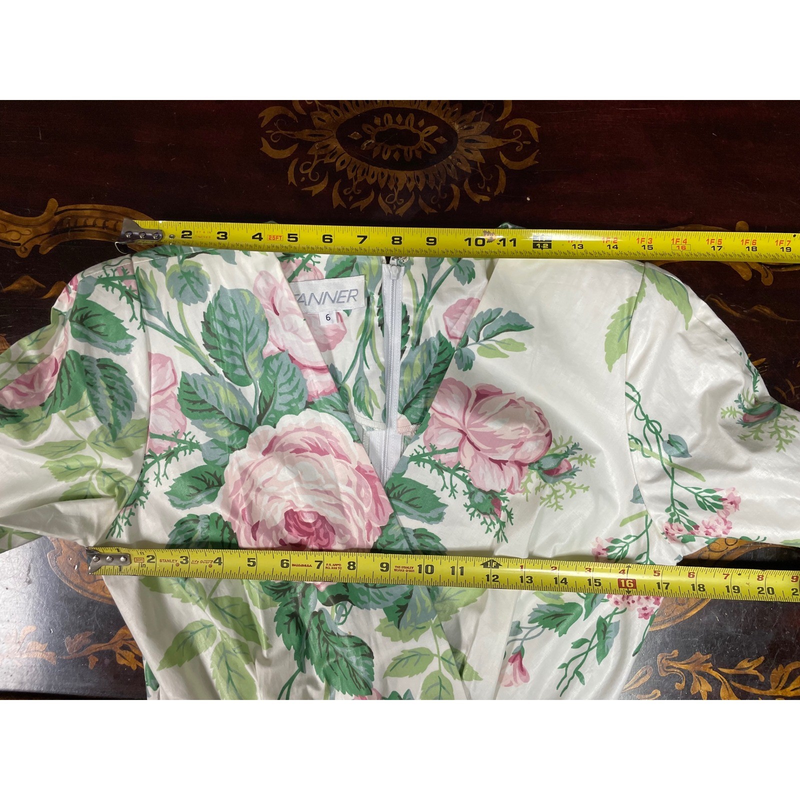 Vintage White Pink Rose Floral Fit Flare Dress Short Sleeve Cottage Romantic 6