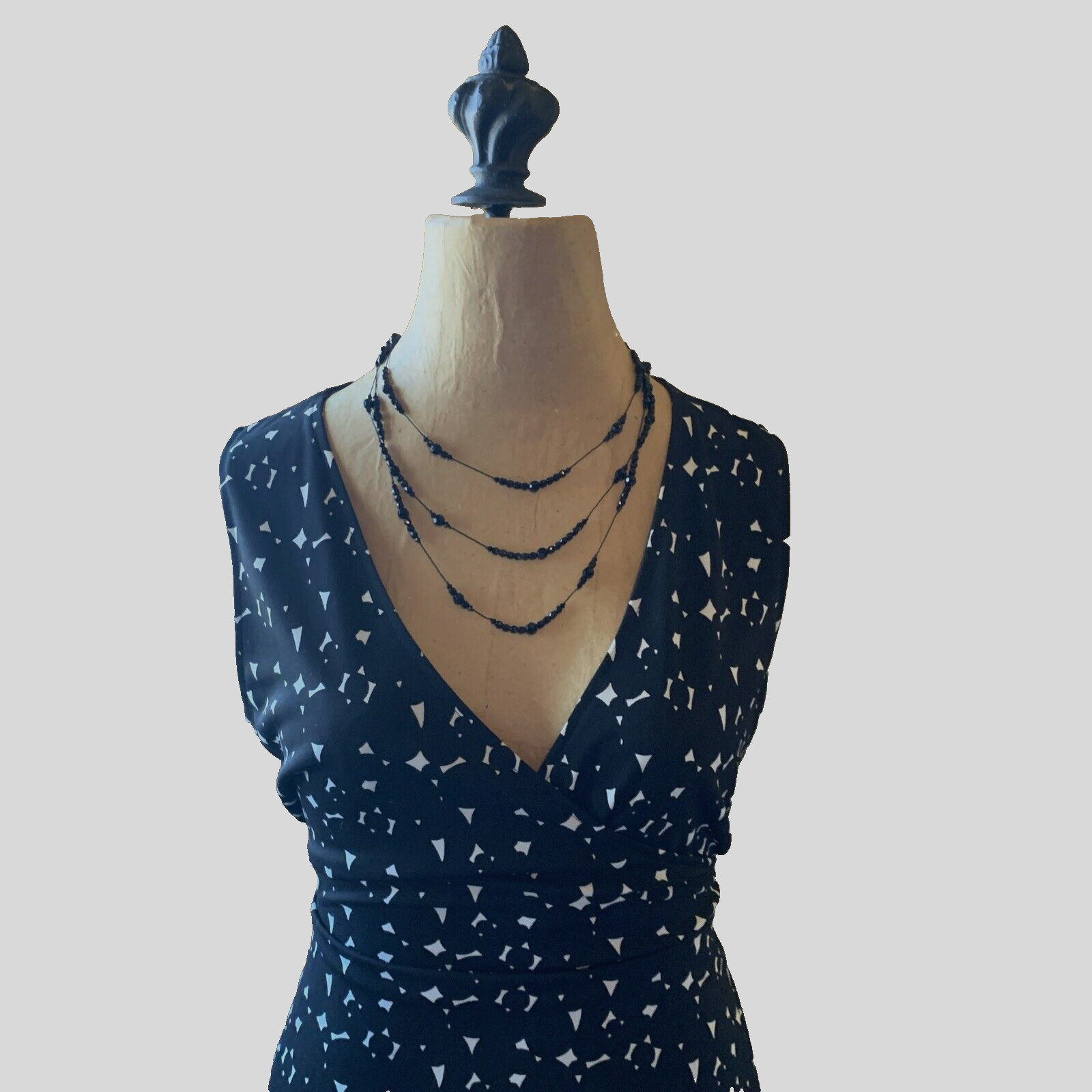 Vintage Wrap Dress Size M Sleeveless Black White Geometric Midi Wedding Guest