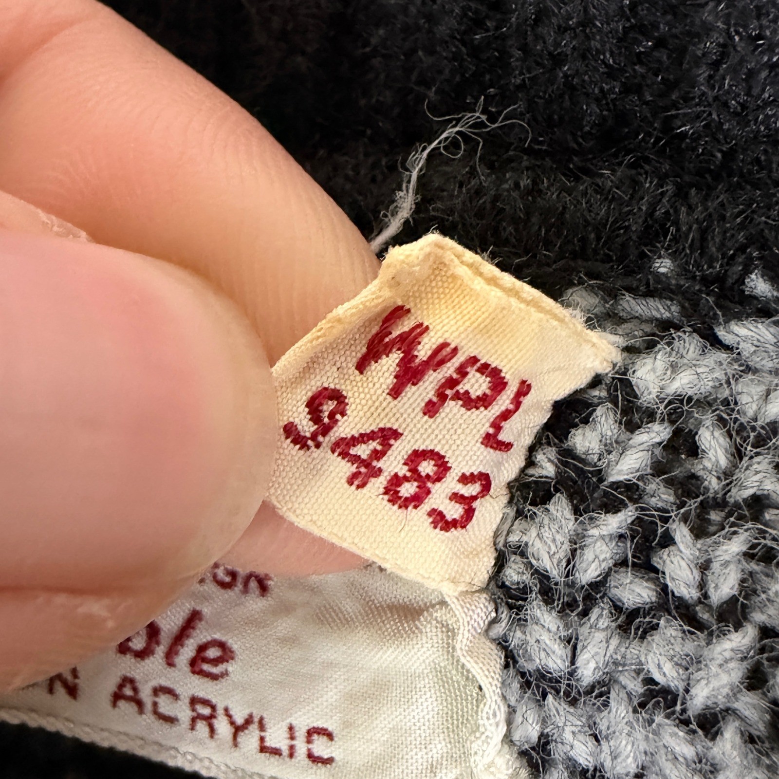 Robert Bruce Paul Mage Scandinavian Fair Isle Cardigan Gray Black WPL 9483 Vinta