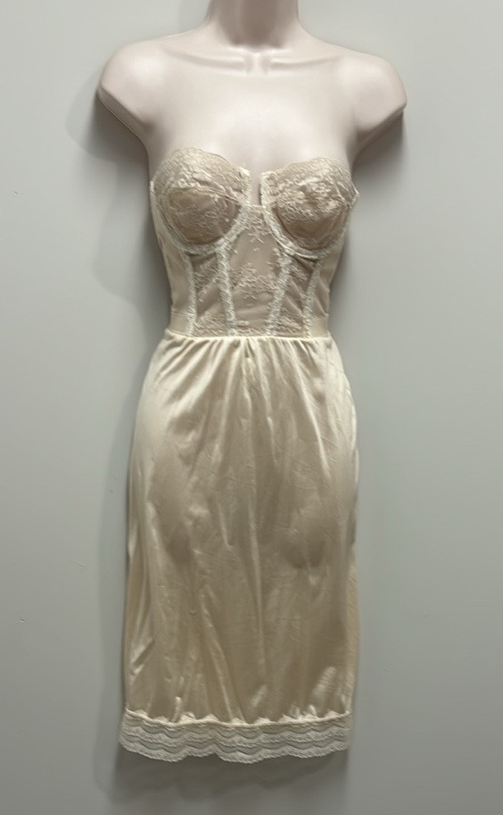 Vintage BACKTALK Young Smoothie Strouse Adler Lace Bustier Bra Dress Slip 34B