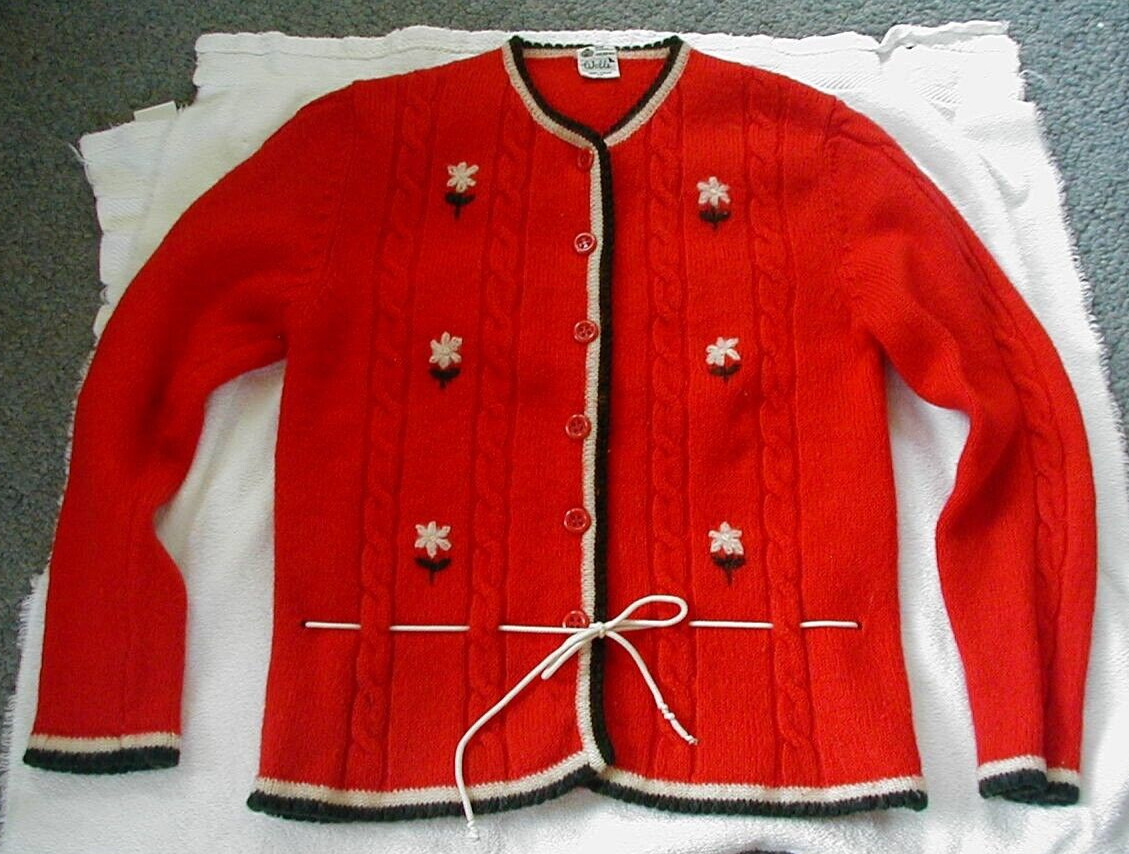 vintage wool sweater red floral Germany Wolle brand small S 1970s