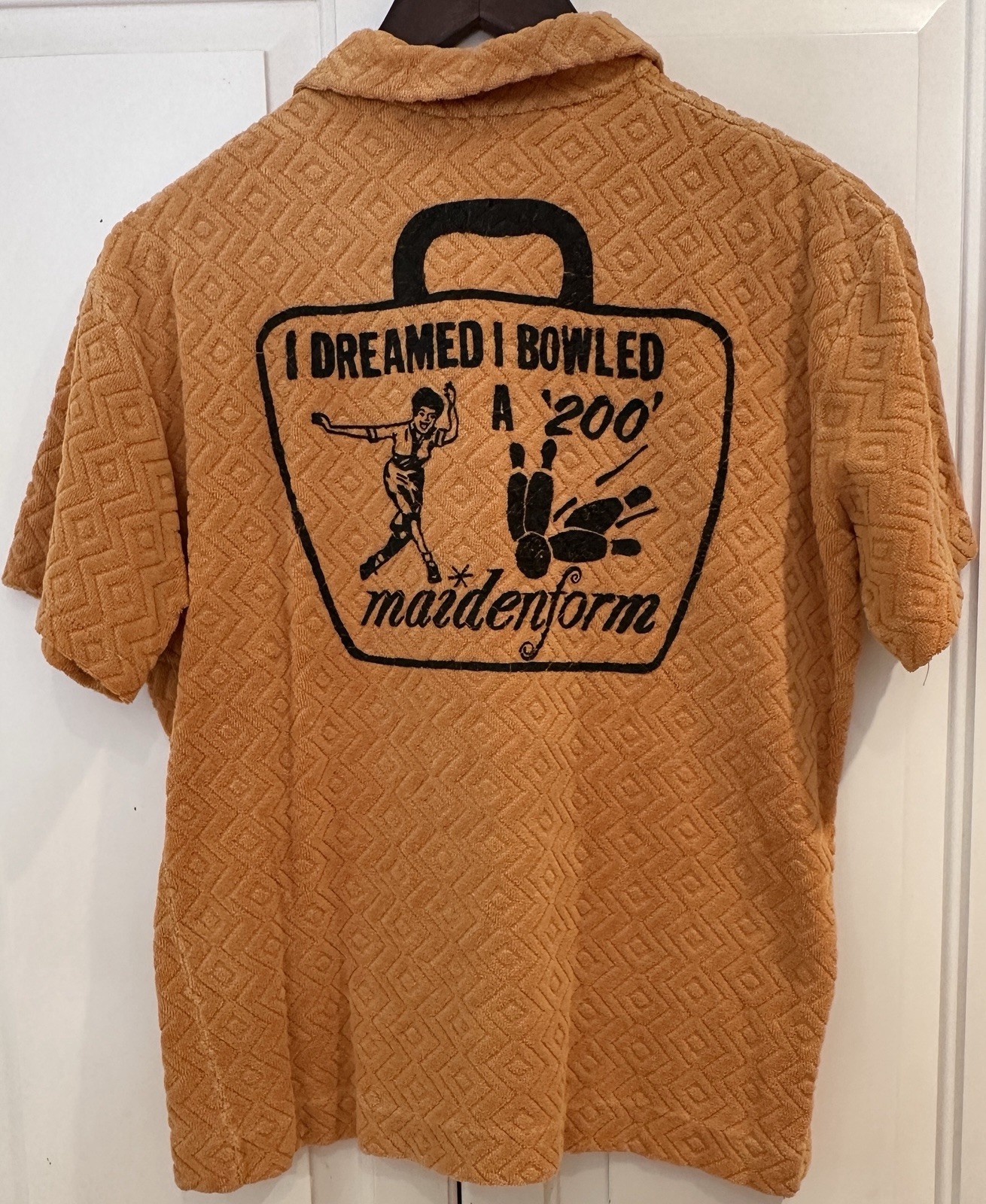 VINTAGE 1960s THANE SWISS VELOUR BOWLING SHIRT – MAIDENFORM AD PARODY – MEDIUM