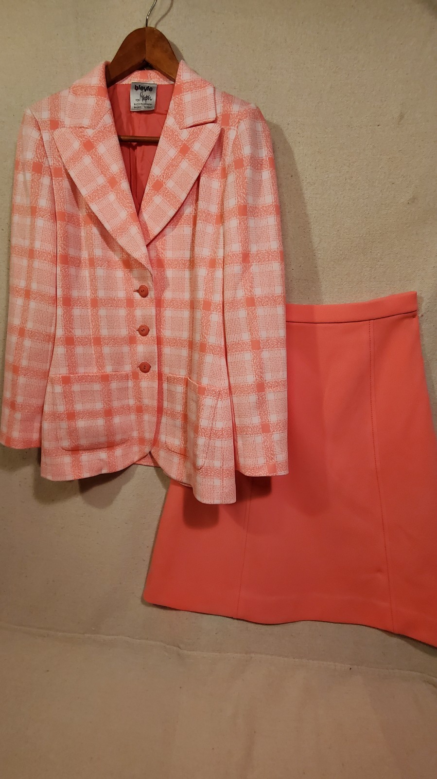 Pink Plaid Jacket Skirt Set Size 10 Women’s 2 Piece 1980s Vintage Suit Career