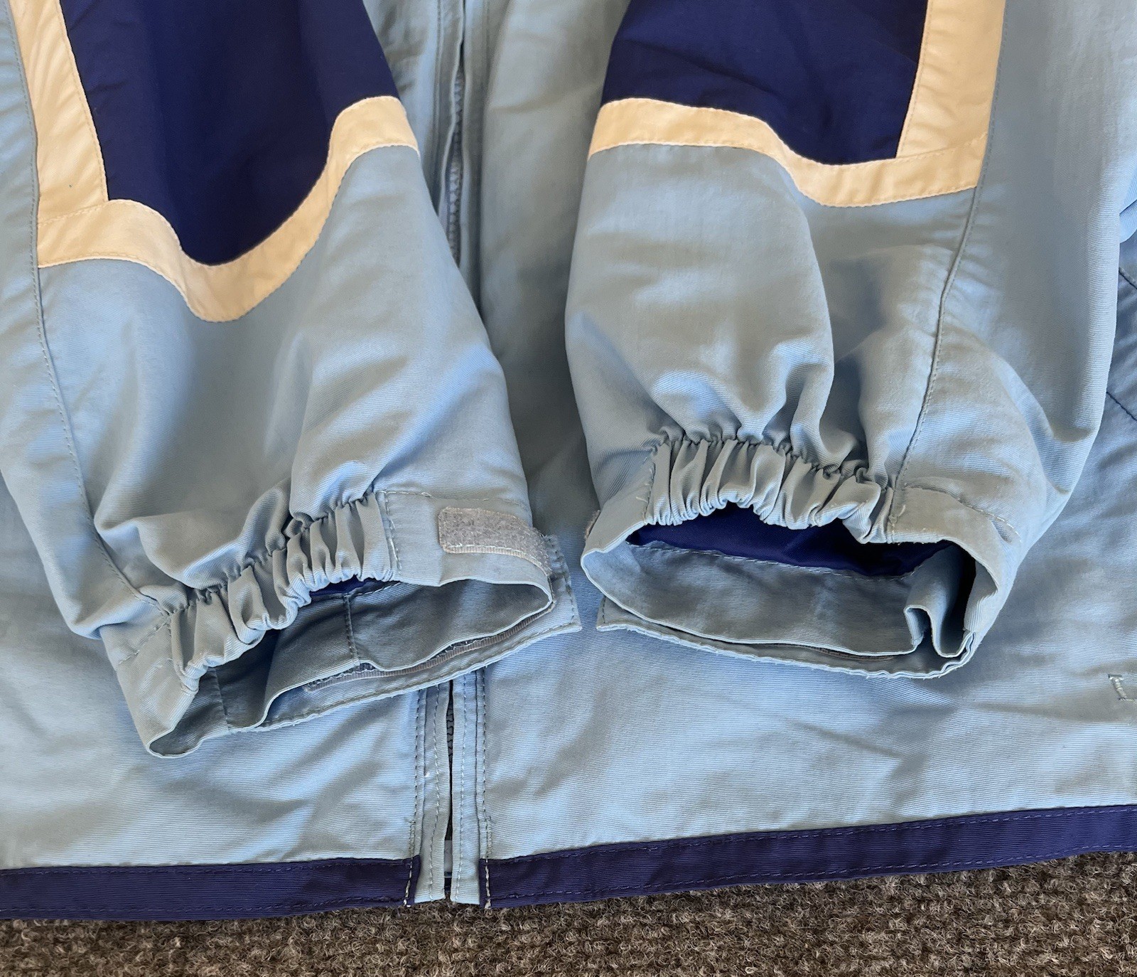 L.L. Bean VTG Womens Jacket Windbreaker 2-Tone Blue Packable Hood Nylon Large