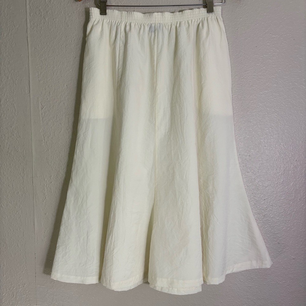 2 Piece Short Sleeve Embroidered Yolk Top and Skirt Set Size Medium 80s Vintage