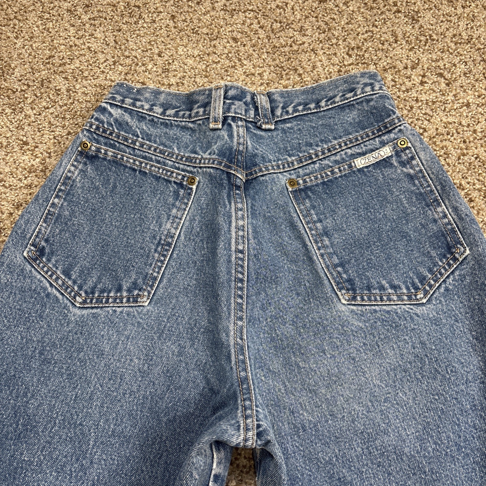 Zena Denim Jeans Women 9 Fits 24 X 28.5 Taper Leg Pleated VTG 90’s
