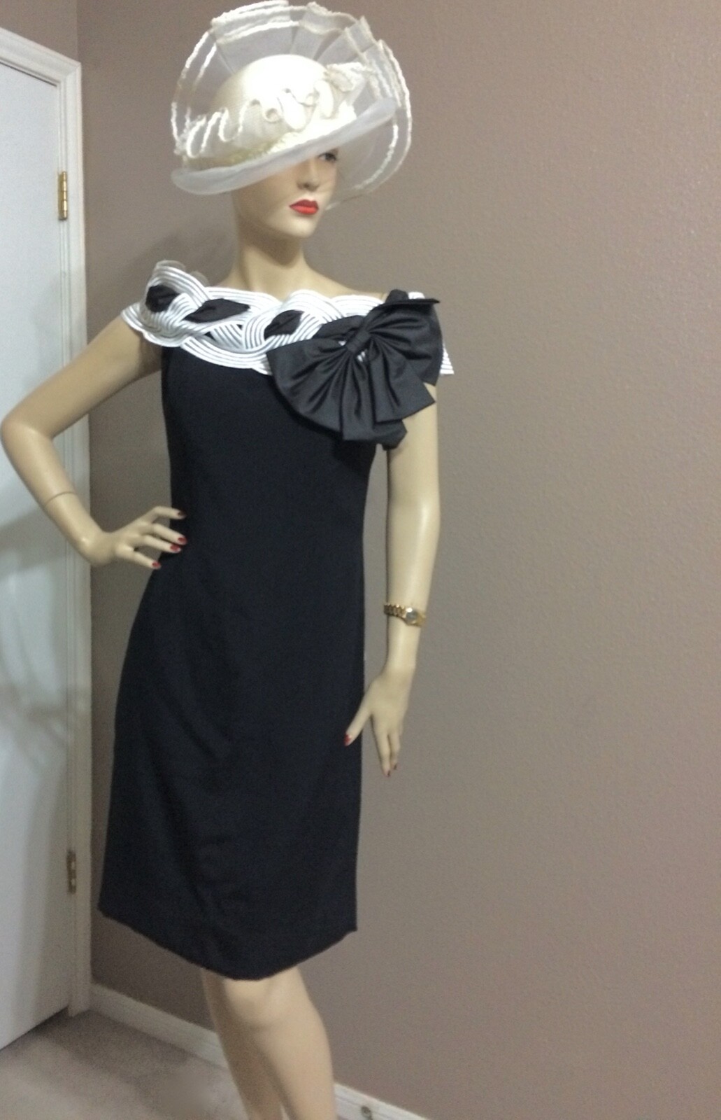 Fabulous VTG Victor Costa Black white Off The Shoulder Formal Dress Sz 8