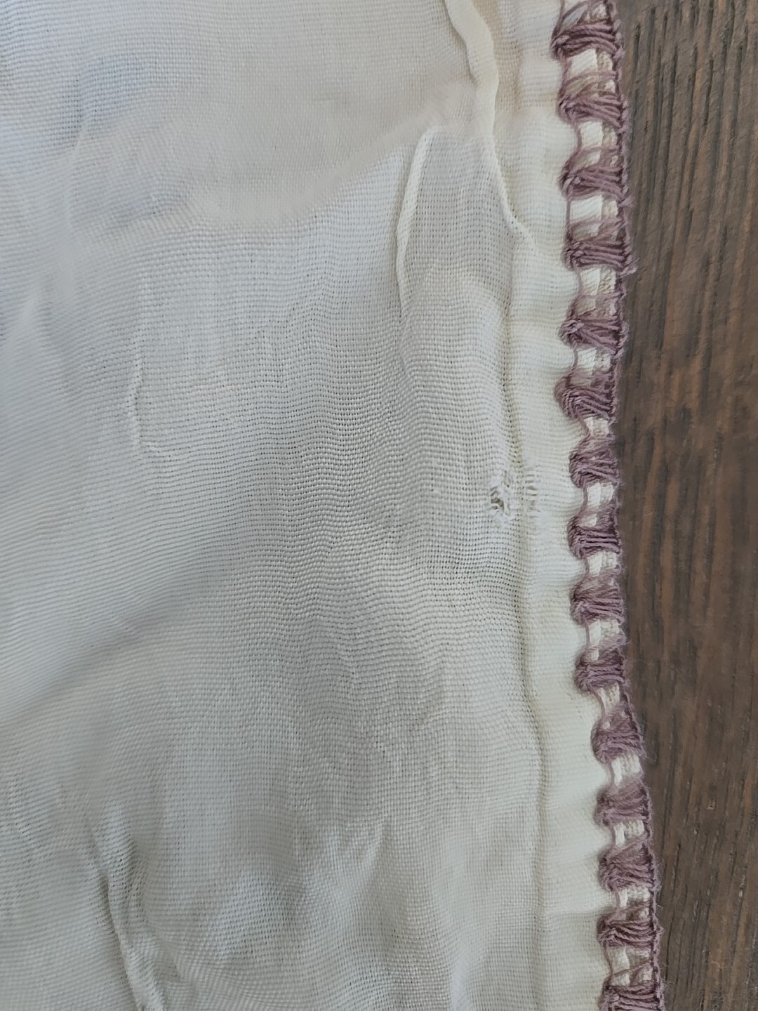 VTG Above The Crowd Vest Top Women’s Size S/M Silk Ivory Beige Brown Imbroidered