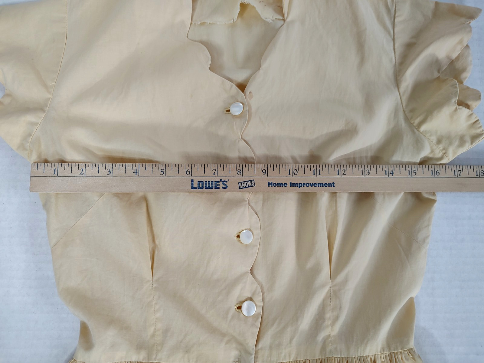 Vtg 50s/60s Handmade Womens Dress Sz Sm Yellow Scalloped Sleeves & Button Front