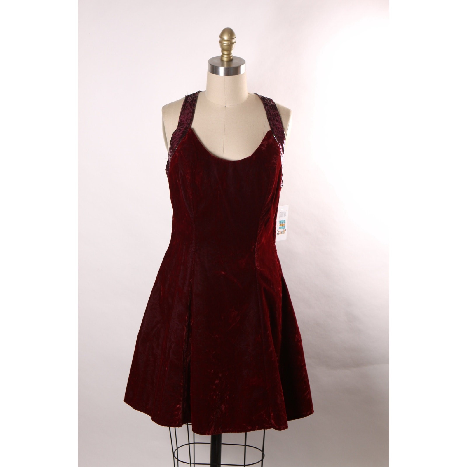 1980s 1990s Burgundy Velvet Beaded Flared Skirt Formal Prom Dress by De-Laru