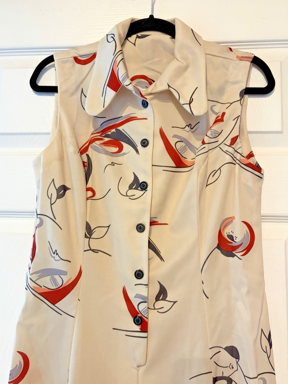 Vintage 1960s Beige Knit Abstract Pleated Shirtwaist Dress Small