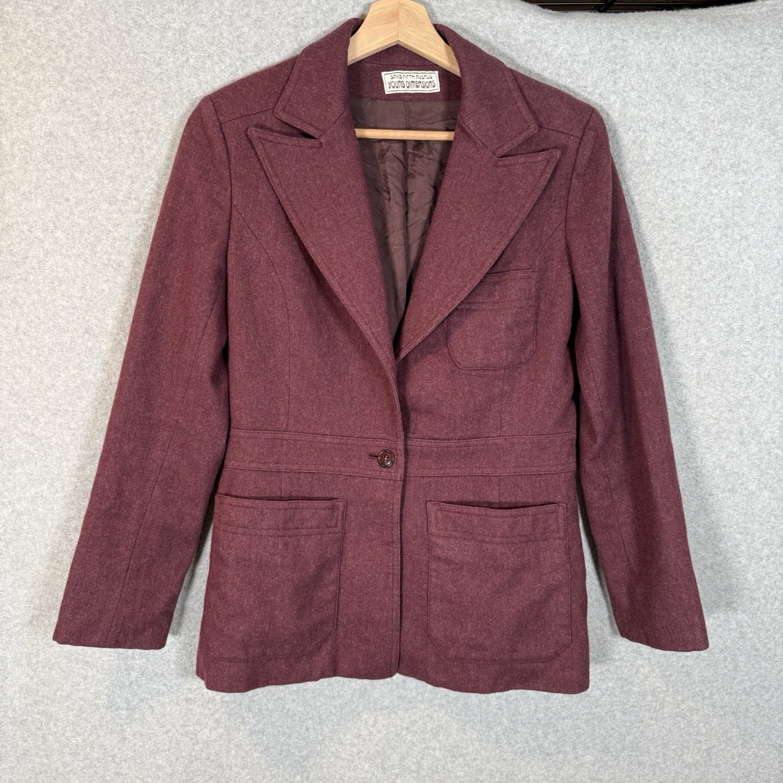 Young Dimensions Saks Fifth Avenue Blazer Maroon Red Wool Fitted Vintage 70s XS