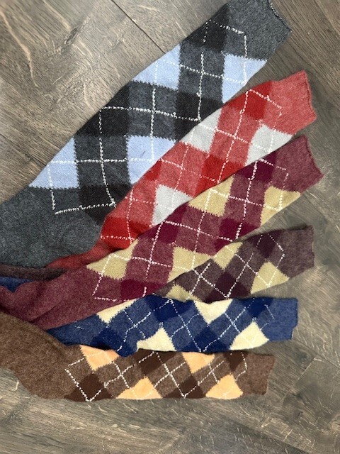 VTG 80s Argyle Sample Set NOS Mis Matched 6 pcs Red Brown Grey Blue Socks