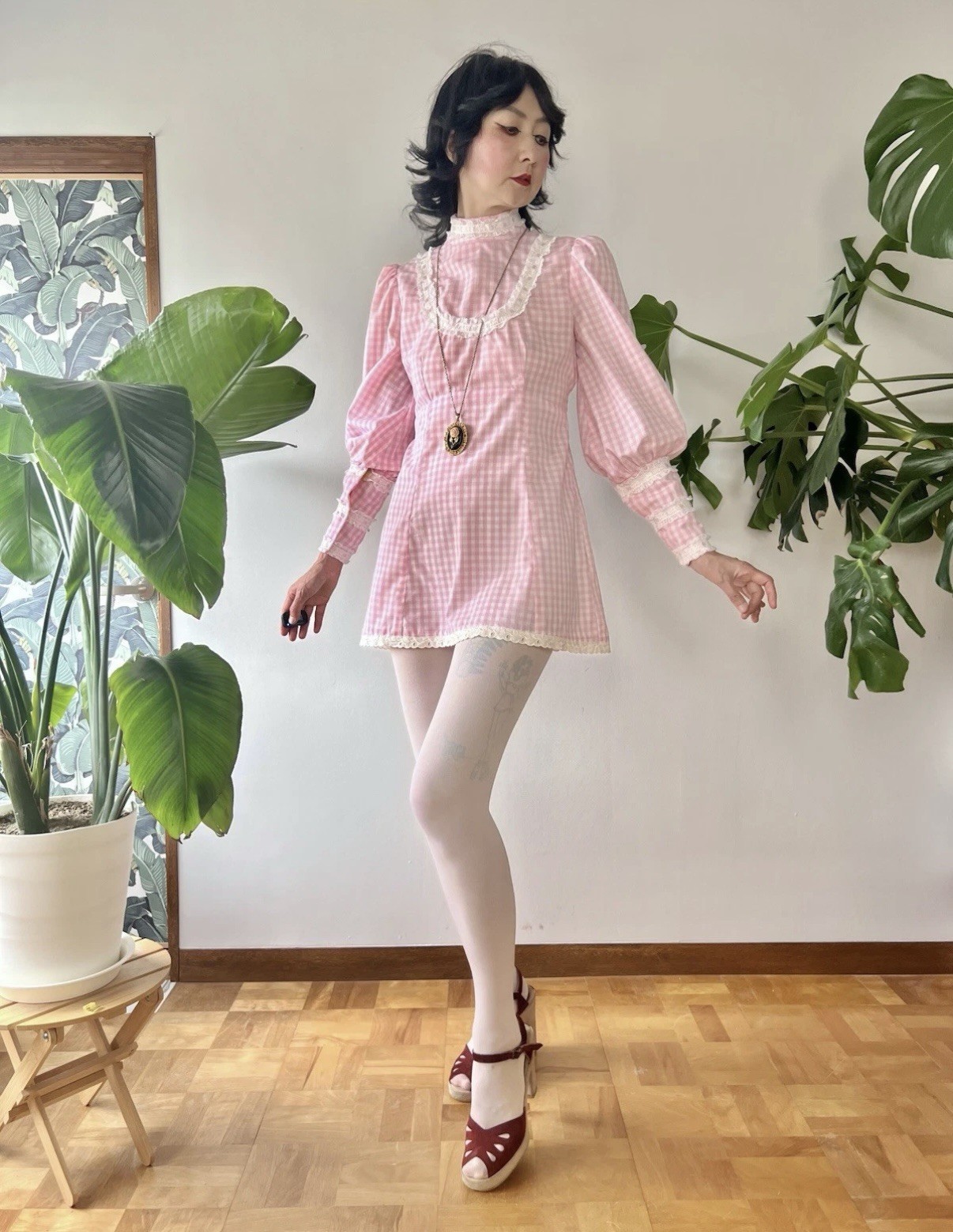 60s 70s Pink Gingham Babydoll Micro Mini Dress Lace Trim Puff Sleeve Mod XS/S