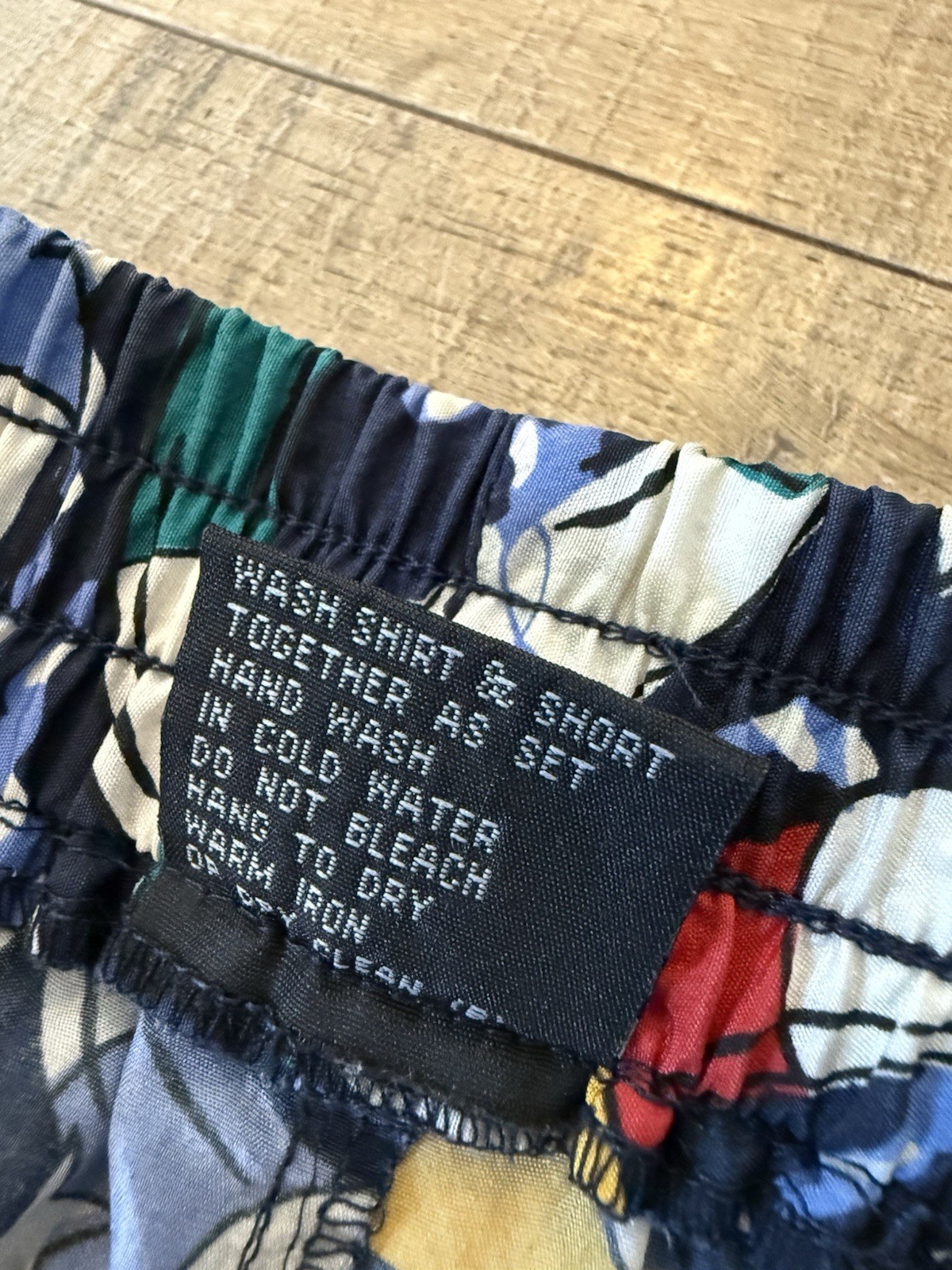 Vintage Silk Nautical Lifebuoy Print Shorts – Navy red Multicolor novelty Large