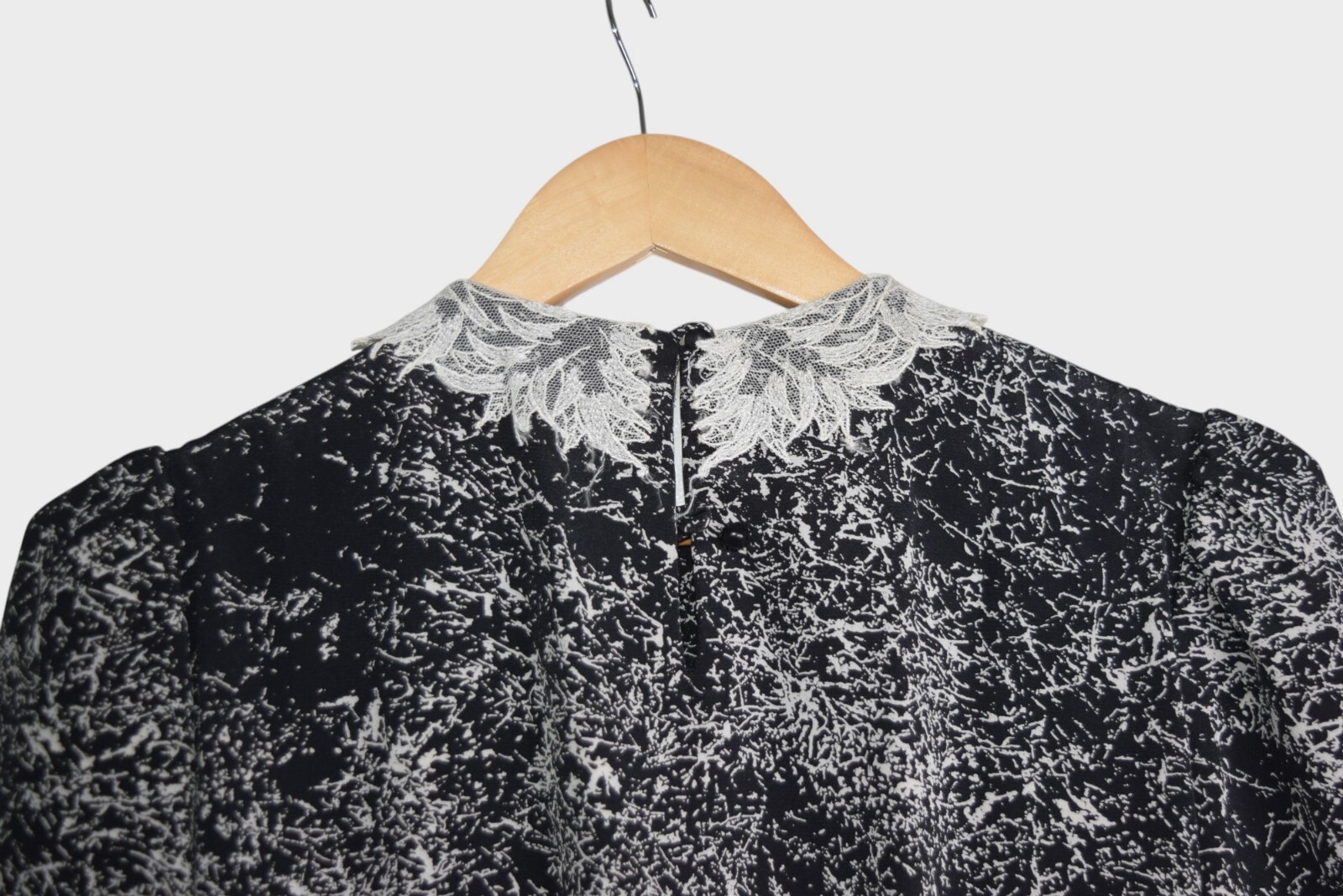 Vintage JT Dress Womens 8 Black Gothic Lace Collar Maxi Long Sleeve Made in USA