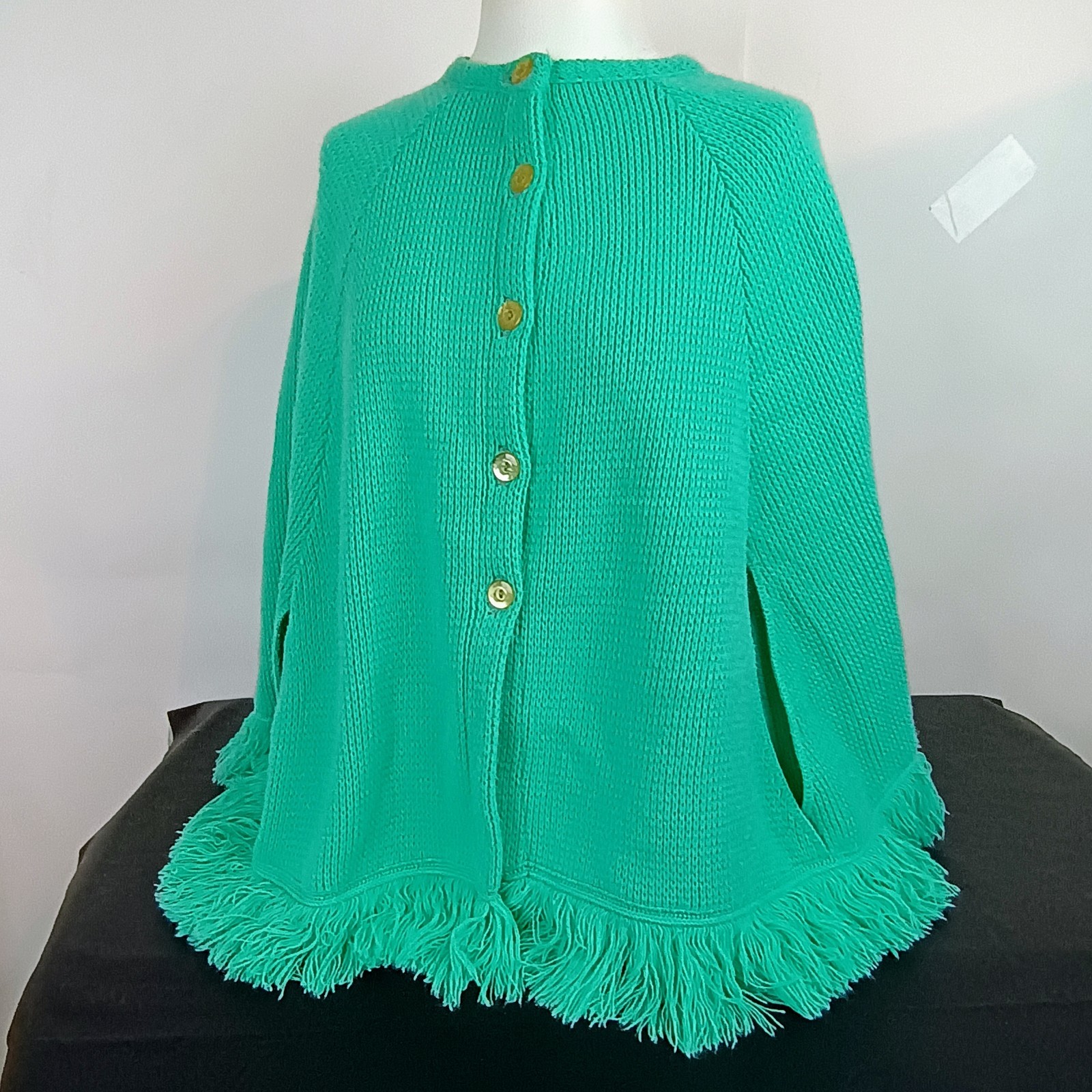 Vtg Carol Brent Mint Green Button Sweater Cape Poncho RUNS SMALL Montgomery Ward