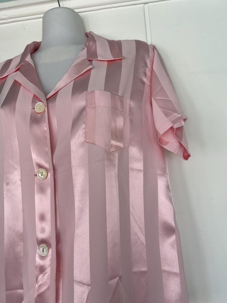 1940’s 1950’s Rare Vintage Soft Pink Striped Satin Silky Lounging PJ’s
