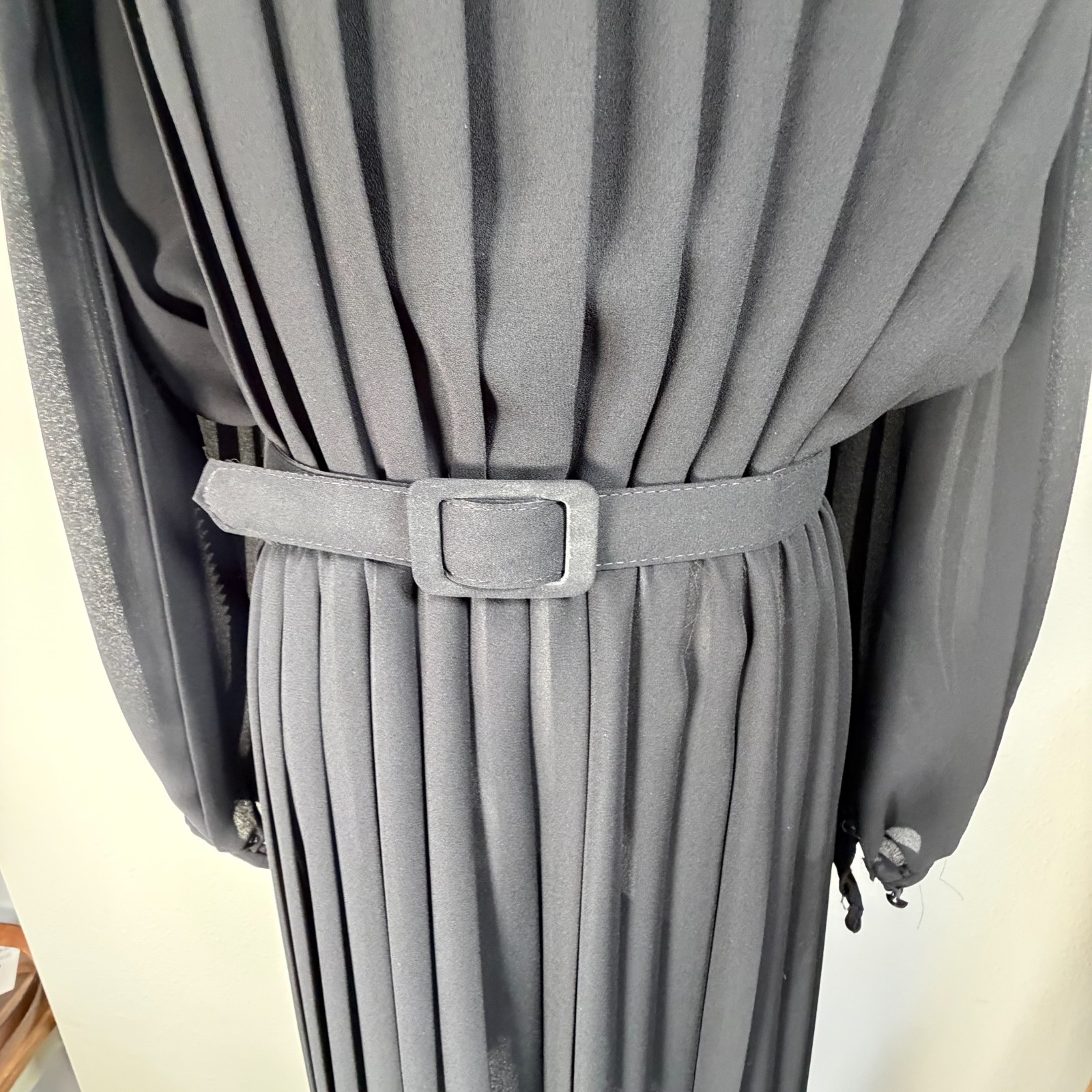 Vintage Anthony Sicari Black Accordion Pleated Dress Belted Sequin USA 10