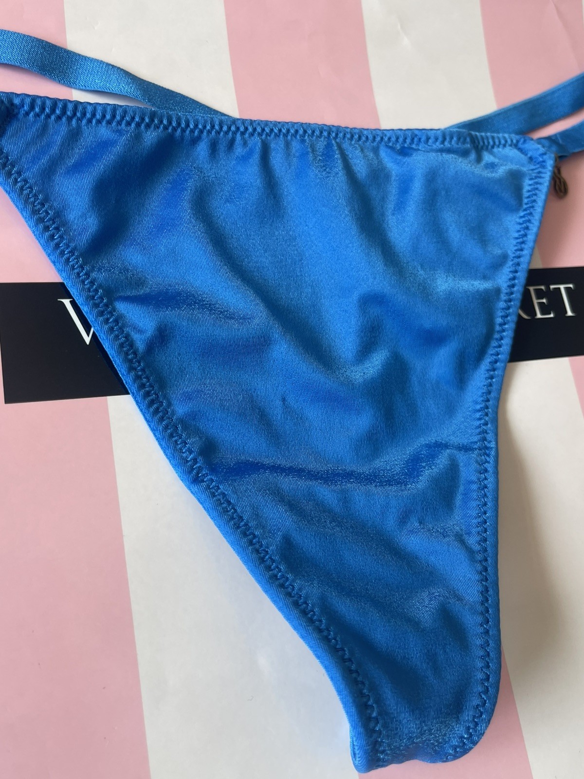 NWT 2011 Victoria’s Secret V-STRING, ELECTRIC BLUE- OS Silky-Smooth