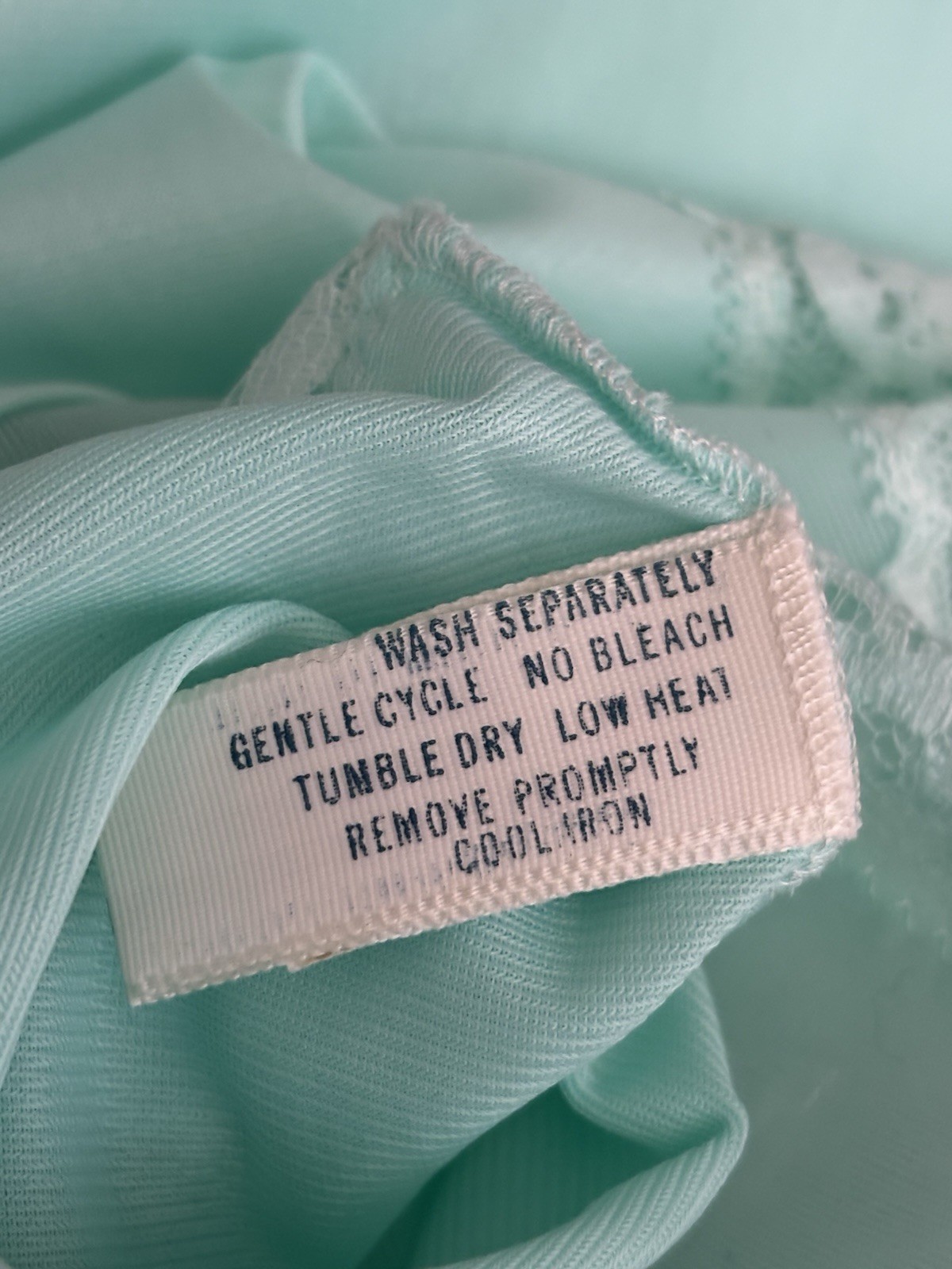 Vintage Vassarette Full Slip Womens Seafoam Lace Trim Nylon Tricot Small 32”