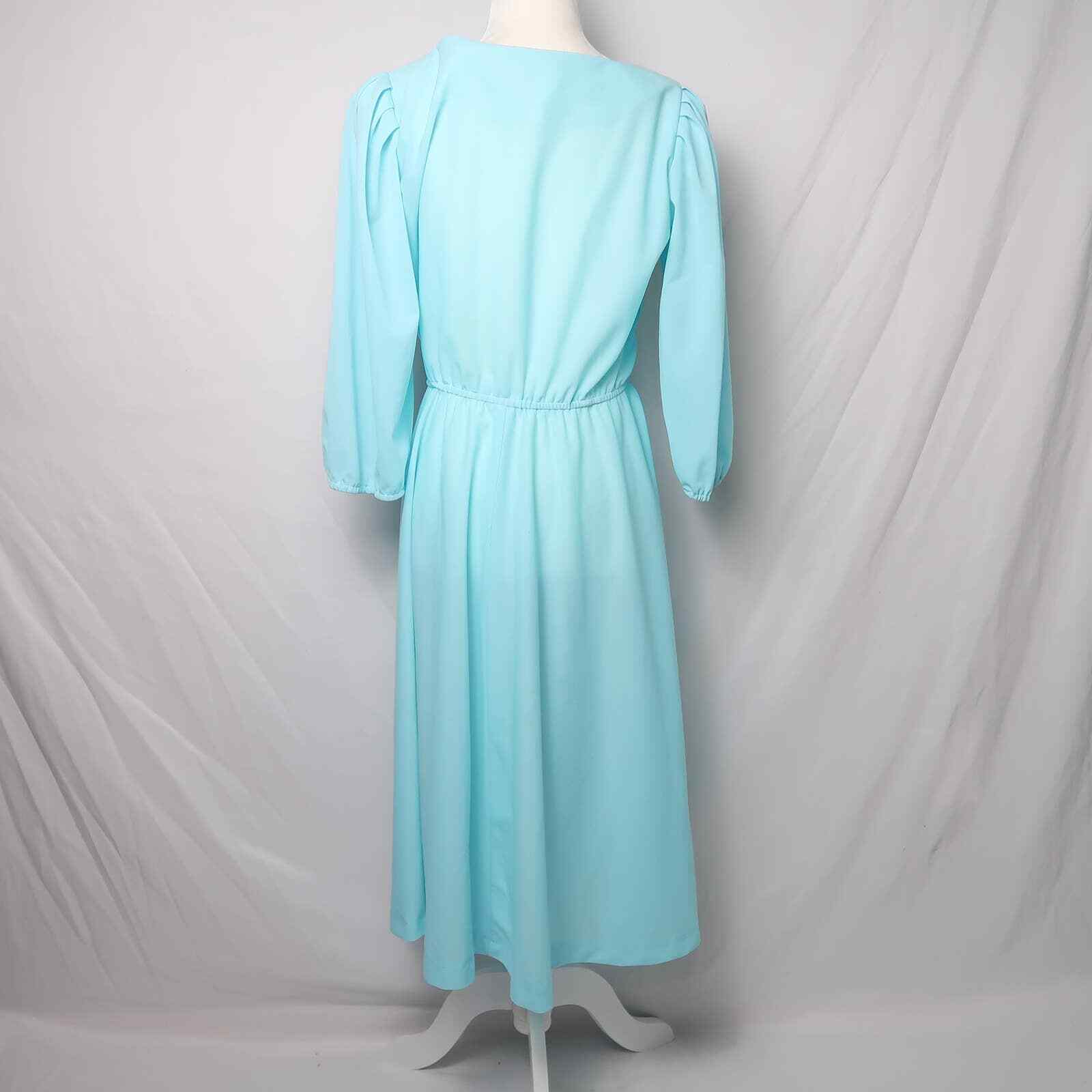 Vintage 70s Lady Carol light turquoise blue blouson midi dress 12