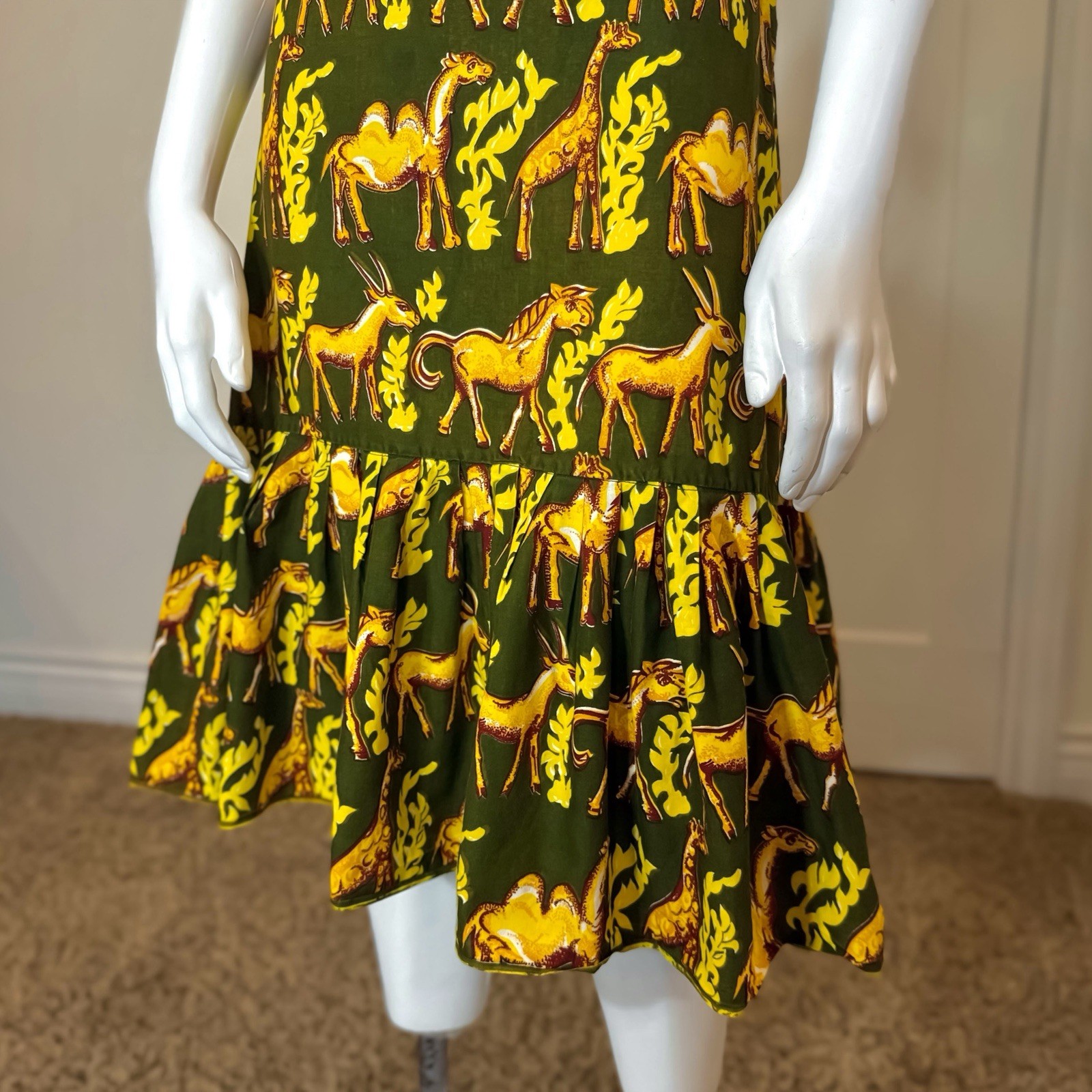 Vintage 1940’s SAFARI PRINT COTTON DRESS S Belted Skirt Ruffle Tiki Animal Print