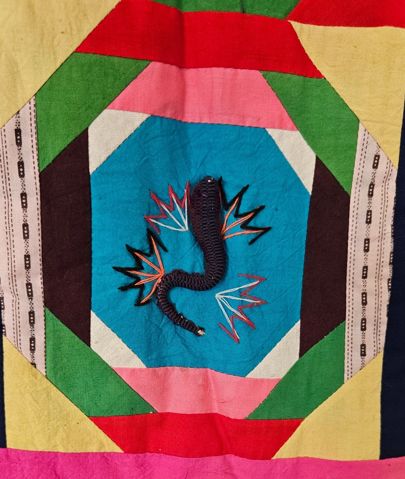 Vintage Handmade Quilted Embroidered asian Vest Unbranded Measurements In Desc.