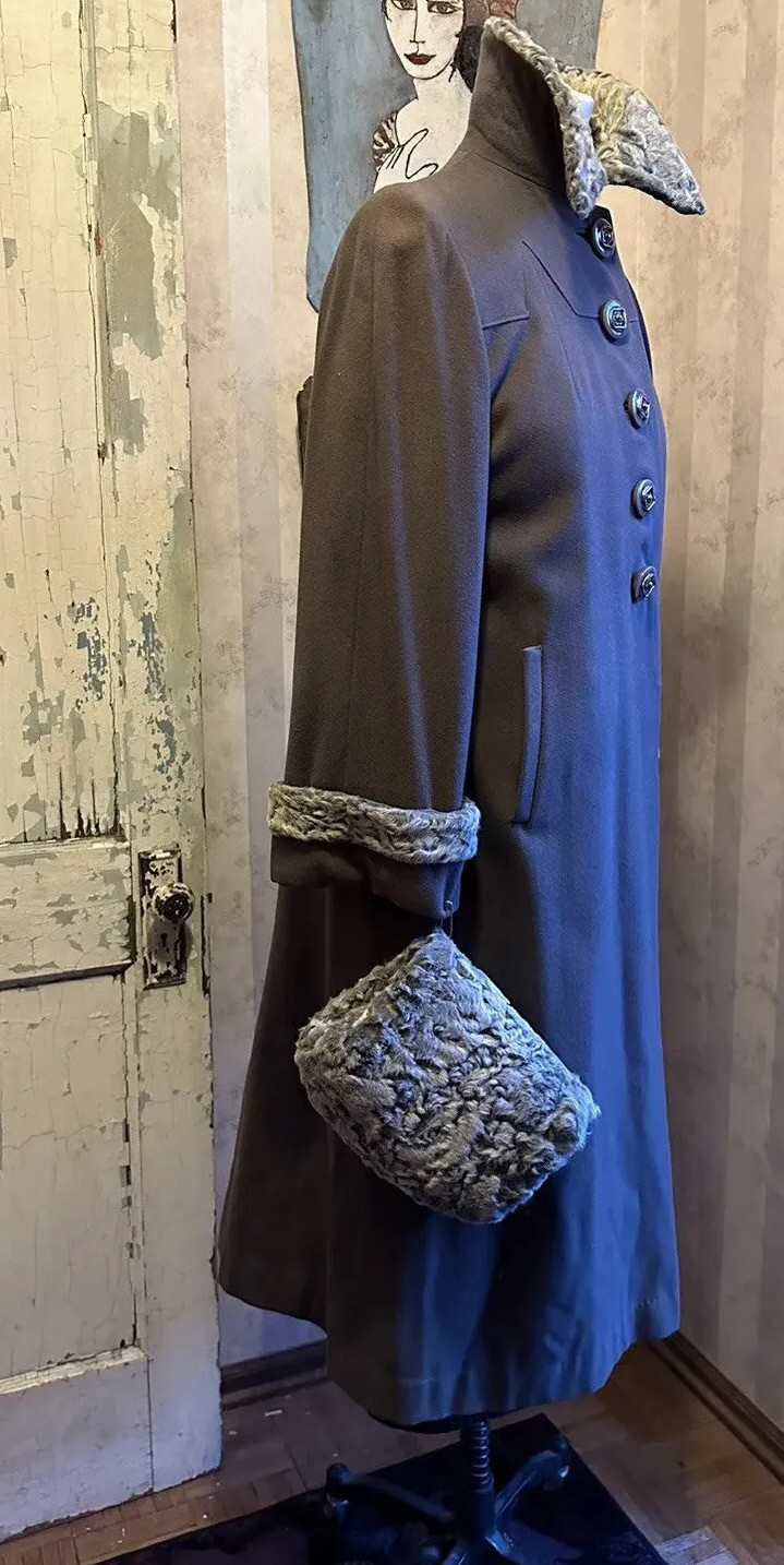 Midcentury Vintage ROTHMOOR Wool coat Persian Trim MATCHING HAND MUFF Excellent