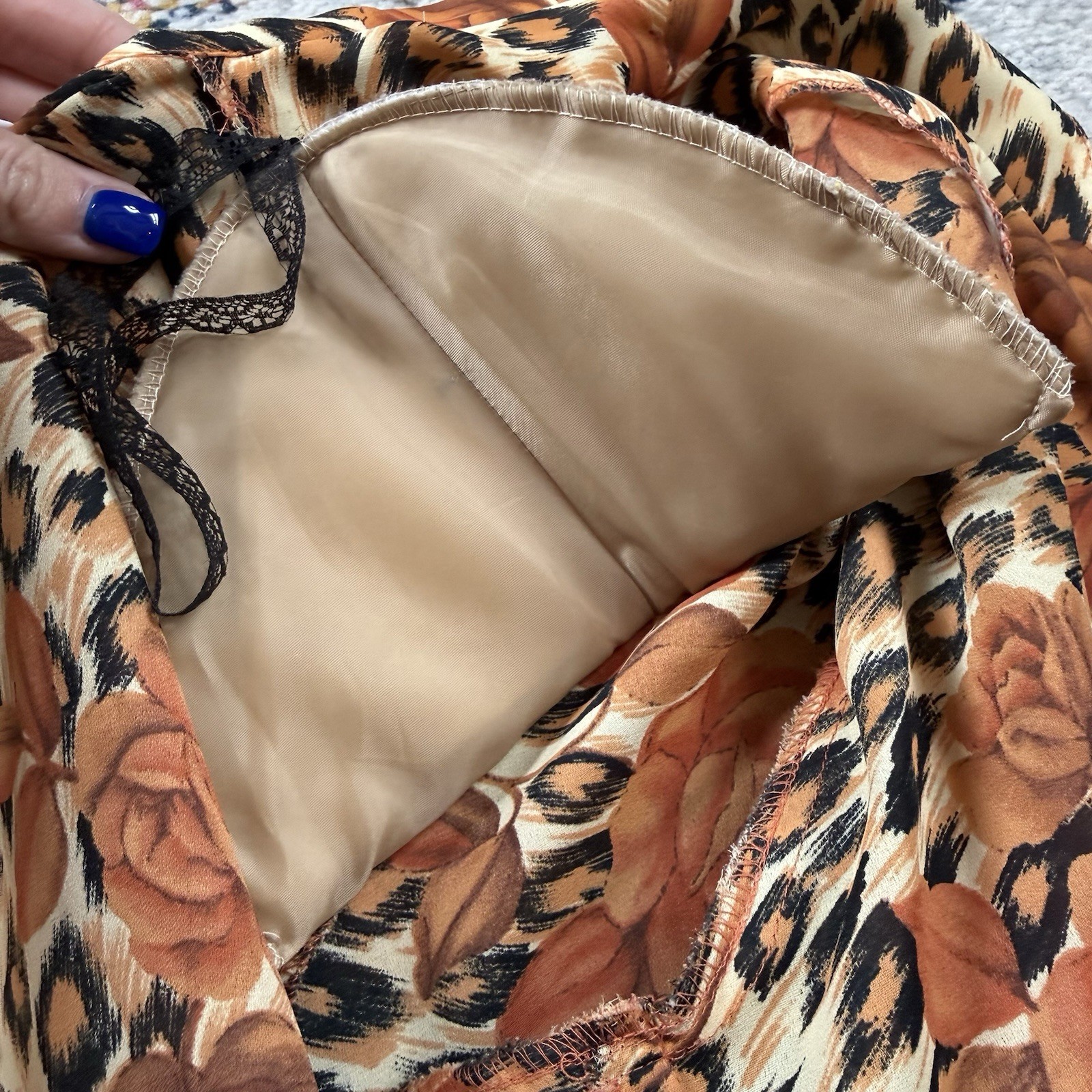 Vintage 80s/90s Taurus II Leopard And Rose Print Wrap Shirt Size M/L