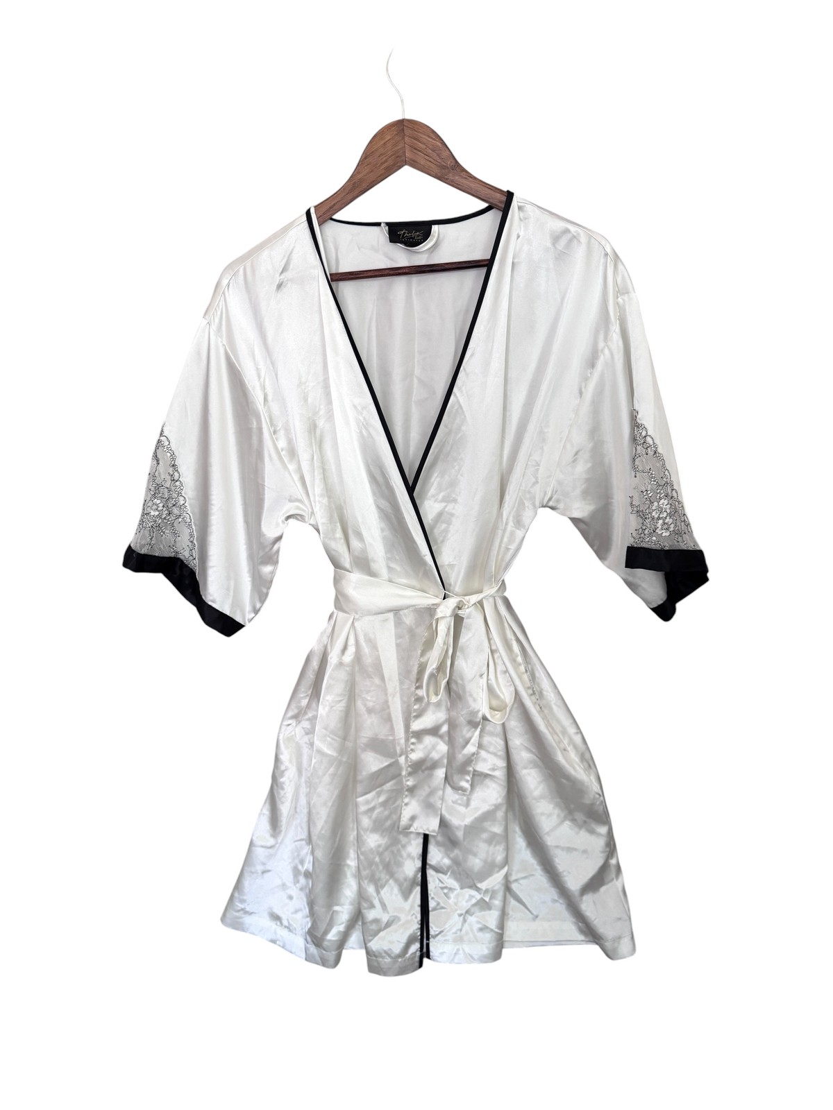 Vintage Ivory Satin Black Lace Kimono Robe with White Rose, Small Size