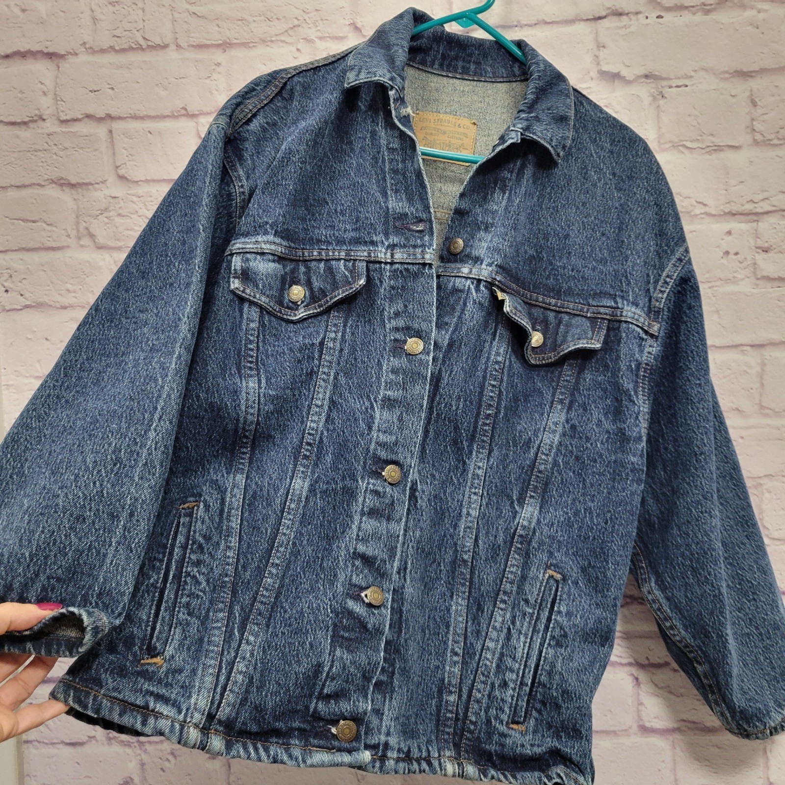 VTG Levis Denim Trucker Jacket Womens L? Blue Wash Slouchy Grunge Y2K 90s