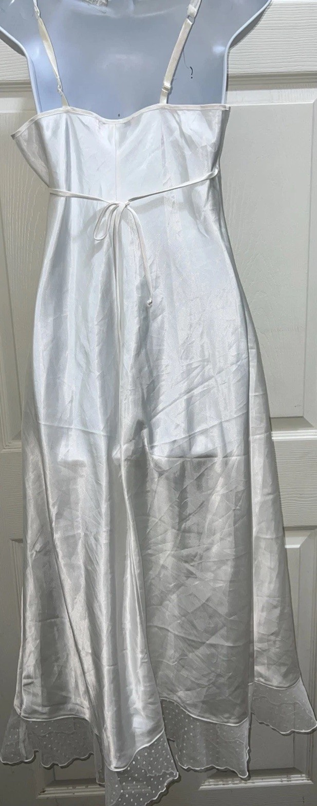 Vintage Linea Donatella nightgown #2710