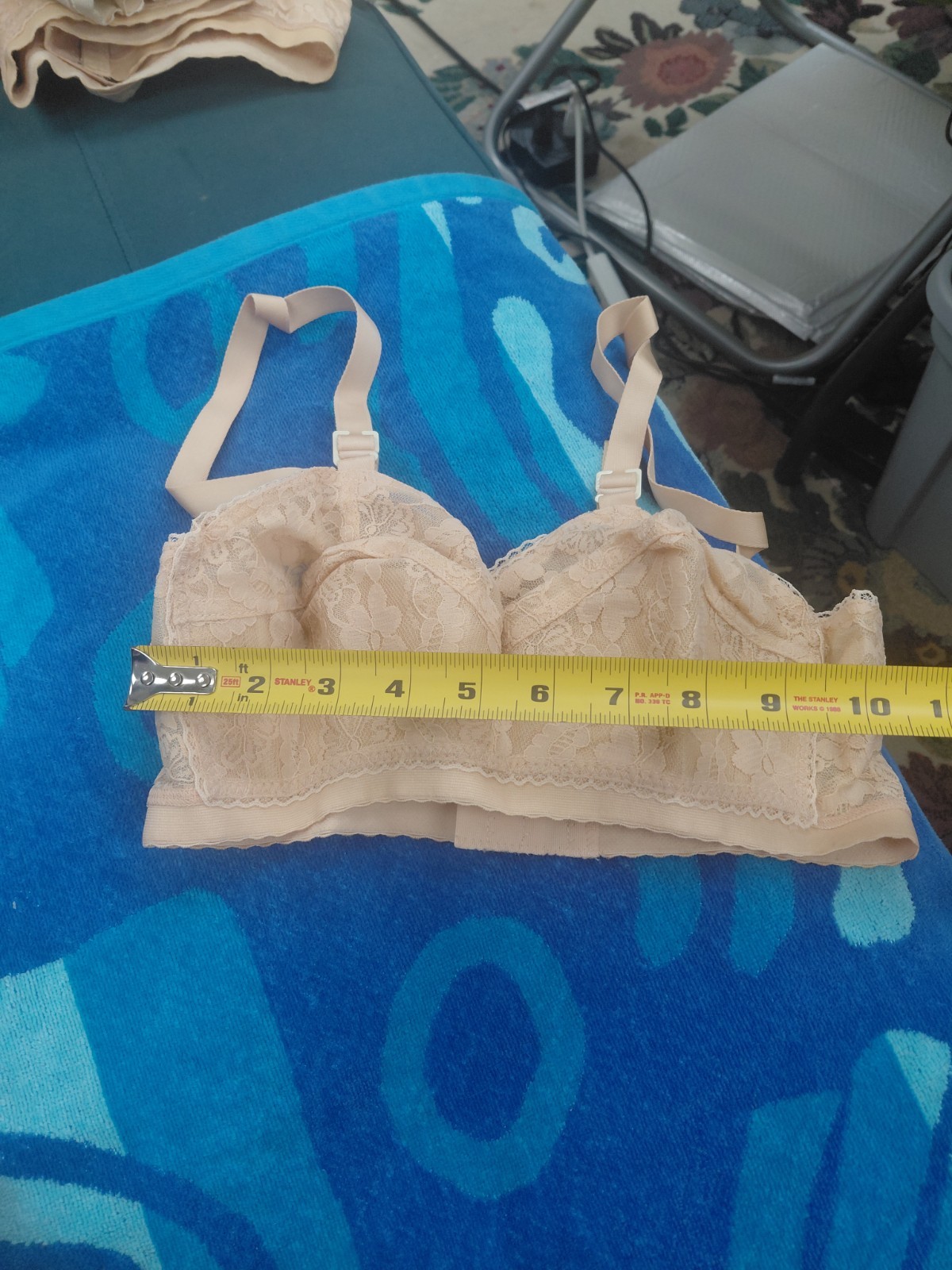 Vintage Lady Cameo Lingerie Bra Size 30DD