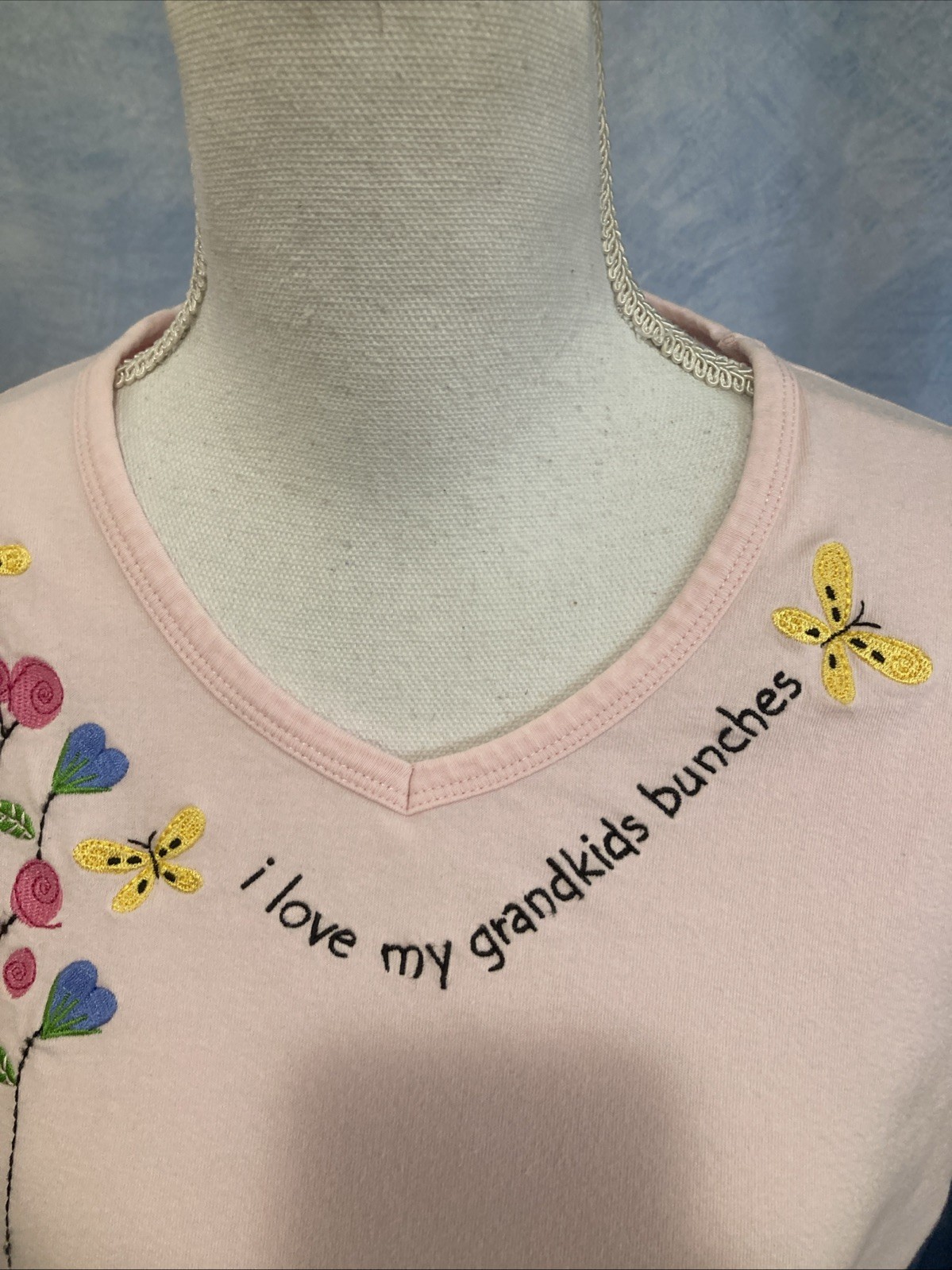 Vtg 90s Y2K M&C Sportswear Grandmacore Embroidered Pink V-Neck T-Shirt XL Cotton