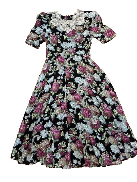 Betsy’s Things VTG 80’s 9/10 Midi Dress Black Floral S/S Drop Waist Lace Collar