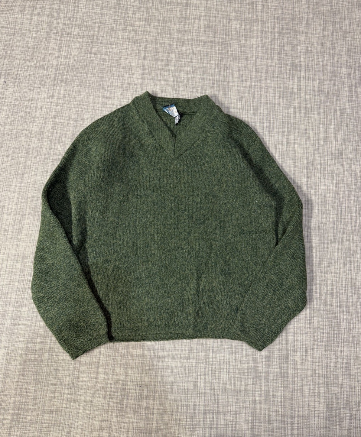 Vintage 60s 70s Penneys Towncraft Mohair Sweater V Neck Wool Size L