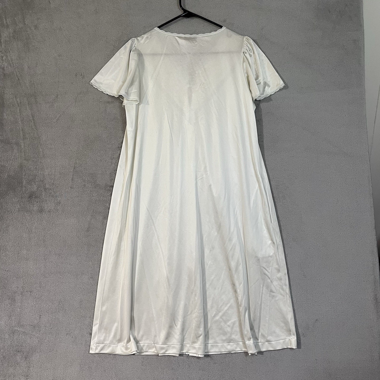 Vtg Vanity Fair Ivory Nylon Nightgown Small Lace Eyelet Button Front Cottagecore