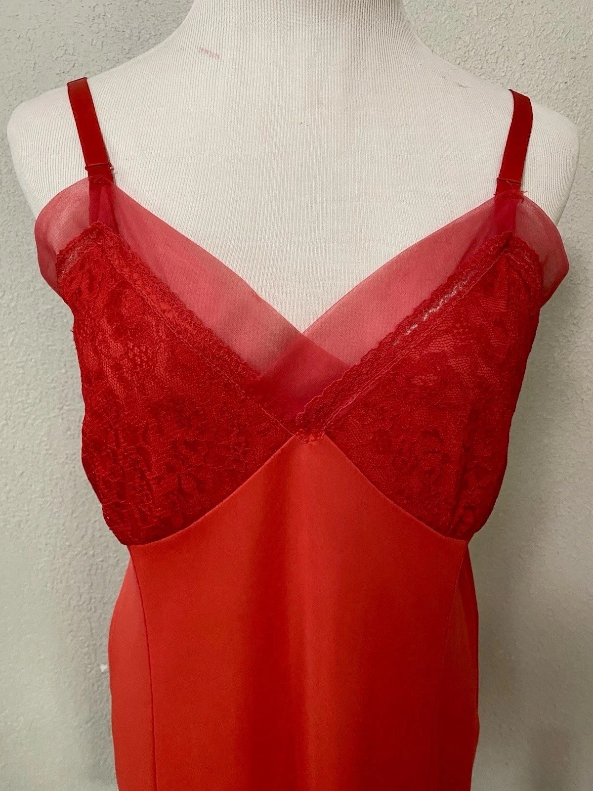 Vintage 1950s Red Rockabilly Chiffon & Lace Full Slip Nylon Sz 38 35 40