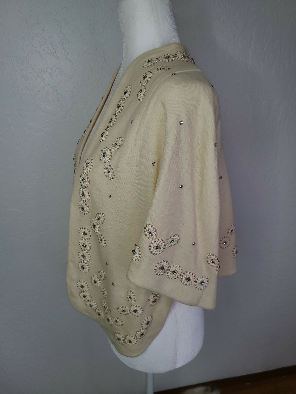 Vintage 1950s Shawl, Cape Or Bolero. Beaded Retro bling mad men house wife